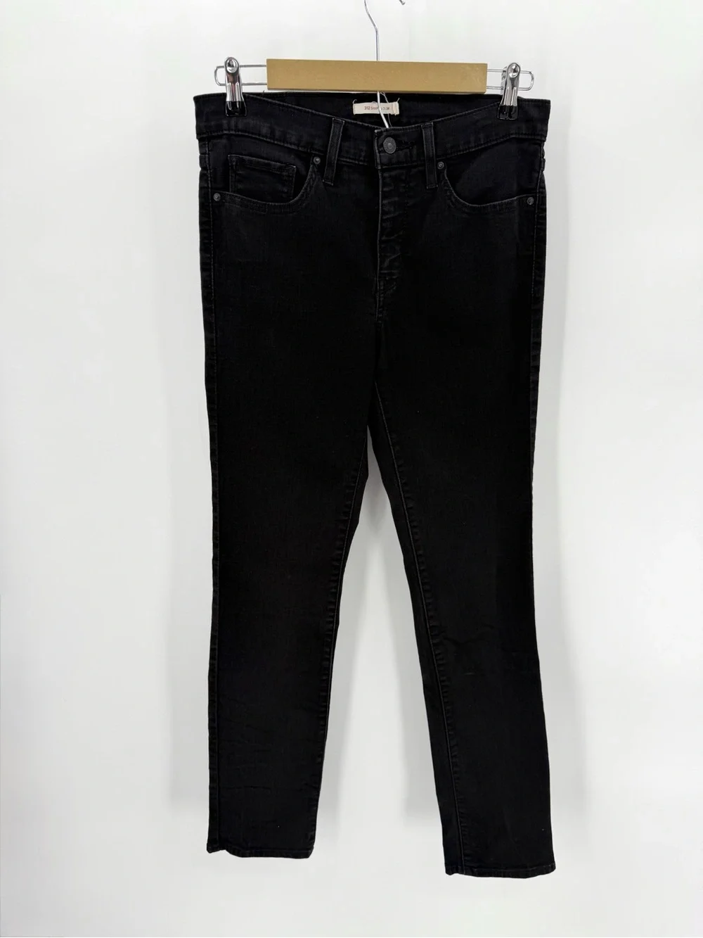 Levi’s Jeans Women’s 30 Black 312 Shaping Slim Tag 30x32 Stretch Denim Mid Rise